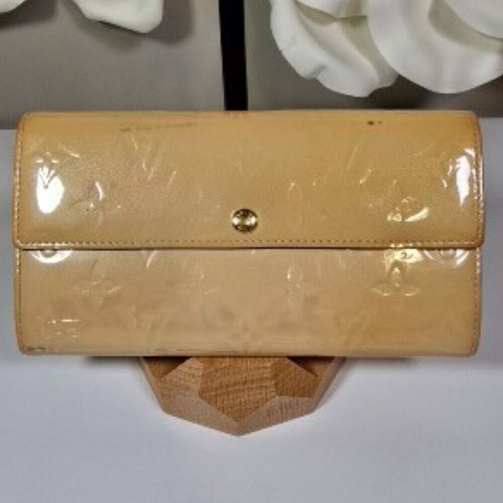 Louis Vuitton Vernis Sarah Patent Leather Long Wallet Gold Rehab